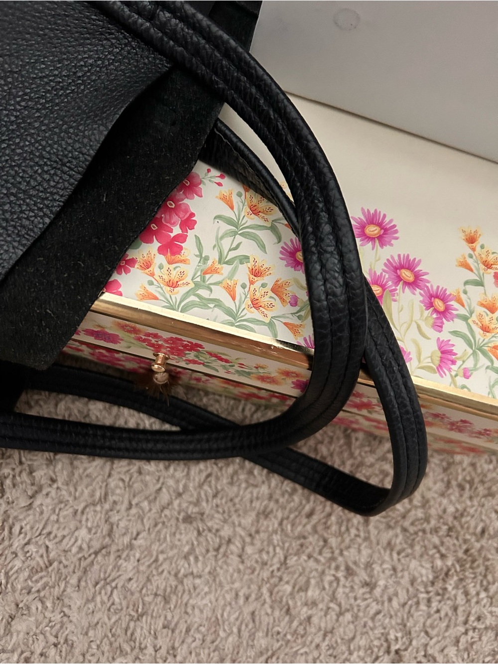 Kurt Geiger Violet Leather Tote - Picture 12 of 14